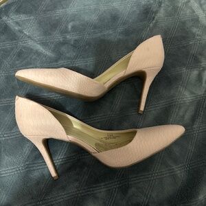 Jessica Simpson JP-Livy light pink pump